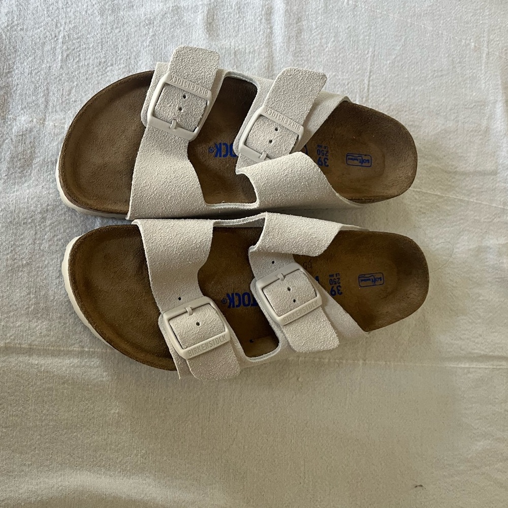 Birkenstock White Sandals with Adjustable Straps new w/o box or tags